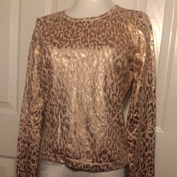 NEW! Jennifer Lopez Pink Leopard Print Blouse - Picture 2 of 10